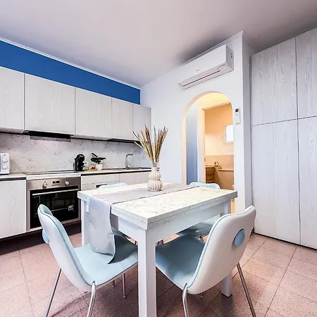 Mono Turchese Apartment